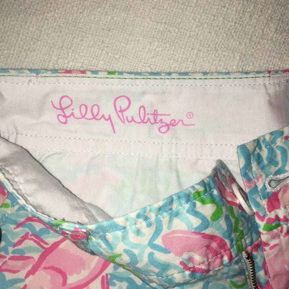 Lilly Pulitzer Callahan Shorts Size 0 Tropical Pink Lobster 5" Inseam - Picture 2 of 4